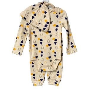 New Sterling Baby Infant Christmas 3pc‎ Bodysuit, Pants and Cap Sz 6-9 Months